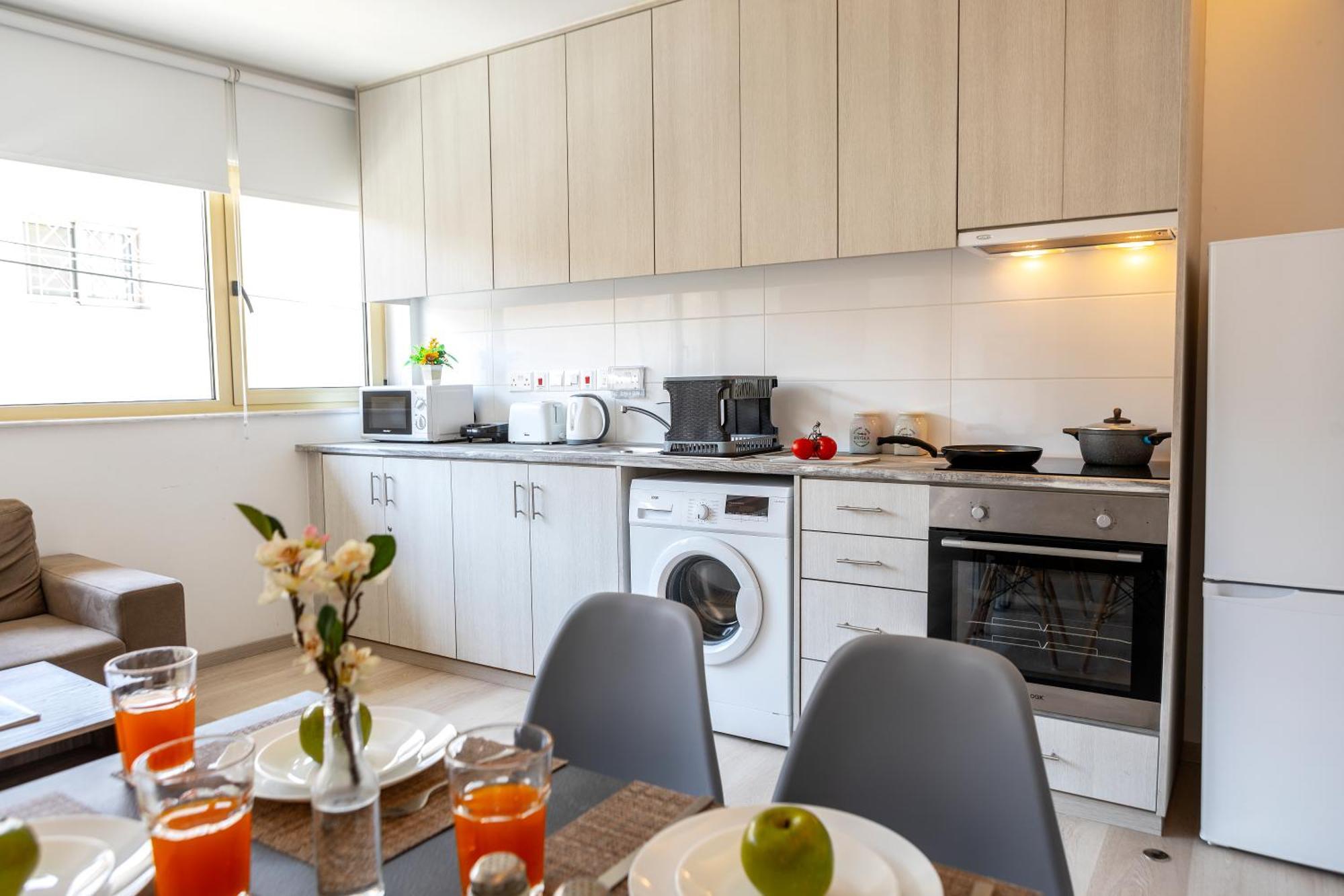 C-Premium Apts 100M From Beach And City Centre Λάρνακα Εξωτερικό φωτογραφία