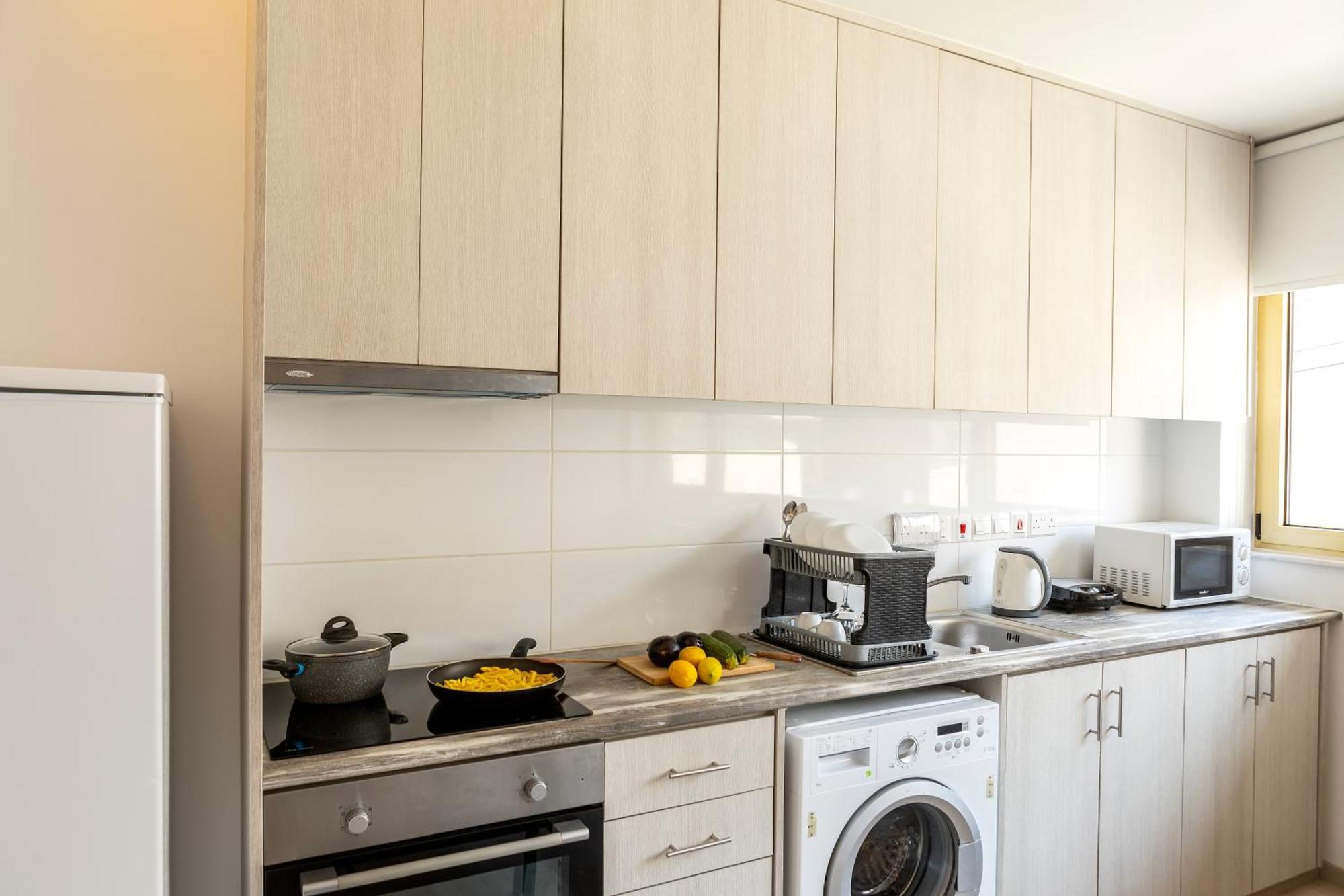C-Premium Apts 100M From Beach And City Centre Λάρνακα Εξωτερικό φωτογραφία