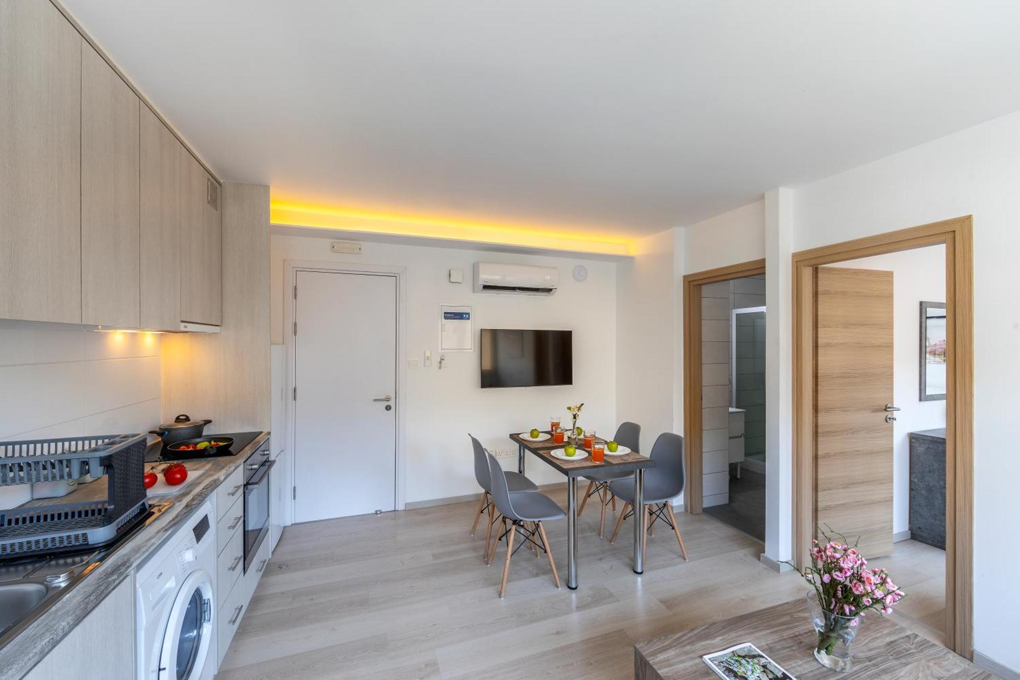 C-Premium Apts 100M From Beach And City Centre Λάρνακα Εξωτερικό φωτογραφία